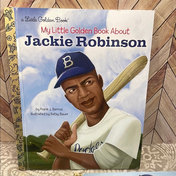 Set of 3 Little Golden Books Jackie Robinson,Martin Luther King jr,White House - Picture 2 of 5